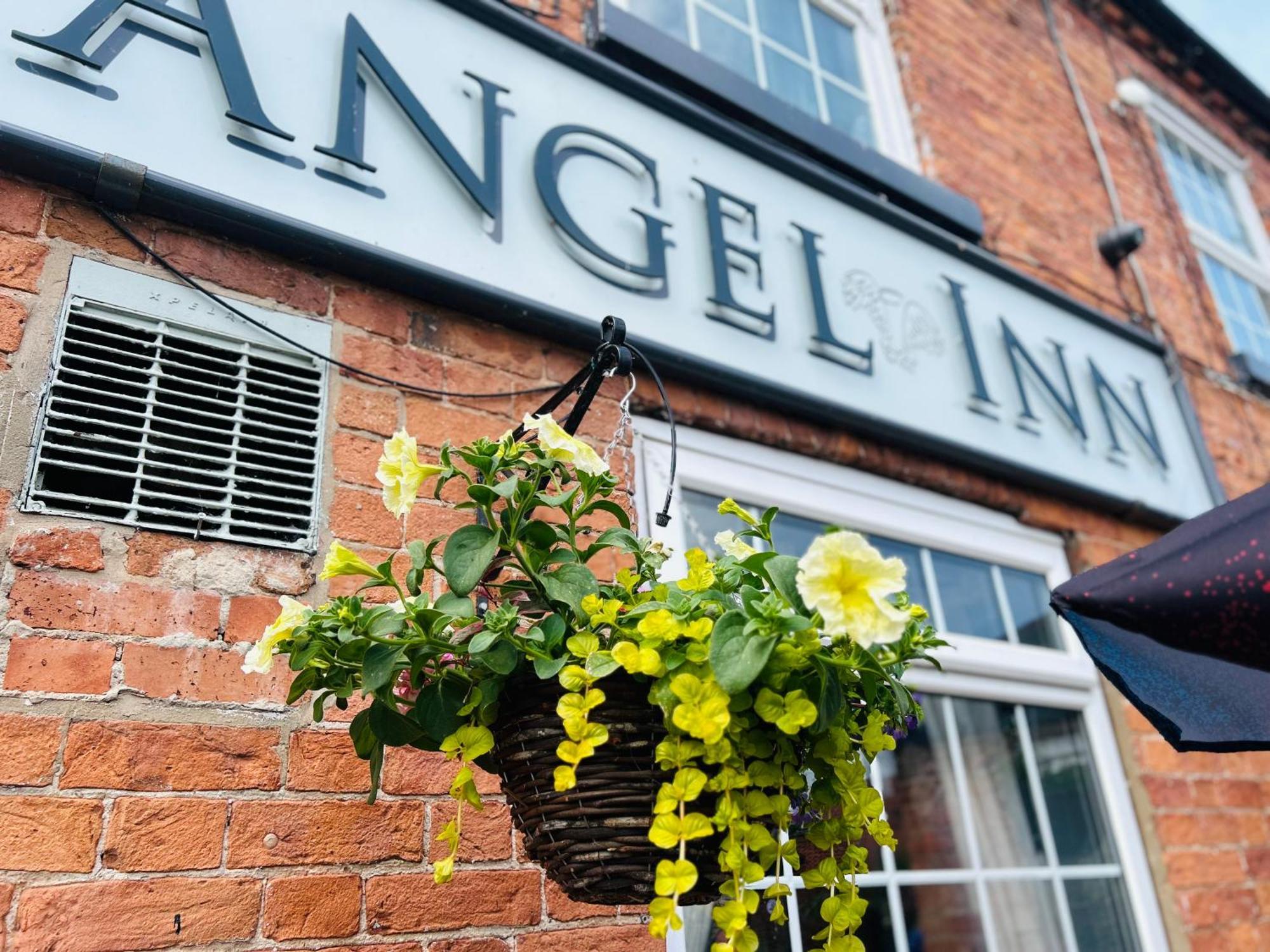Angel Inn Misson Dış mekan fotoğraf